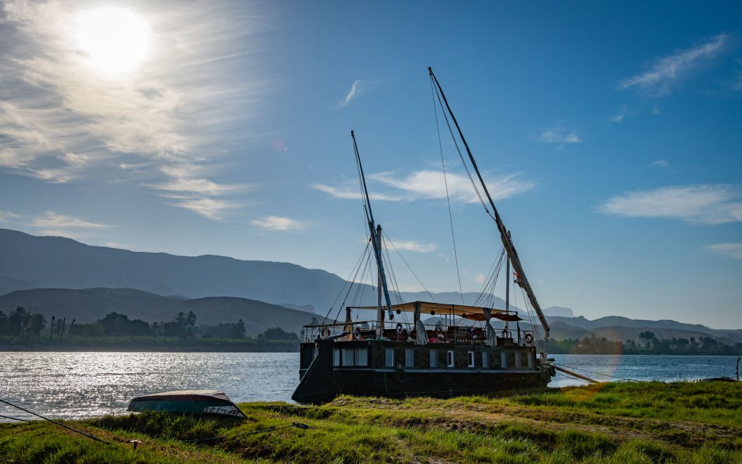 Sail to Minya