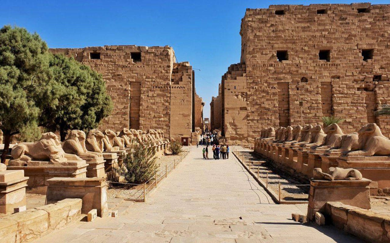 Luxor — Departure